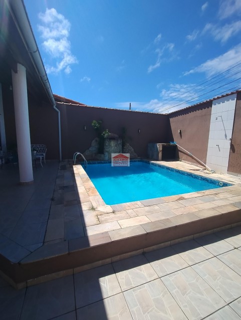 EXELENTE CASA A VENDA