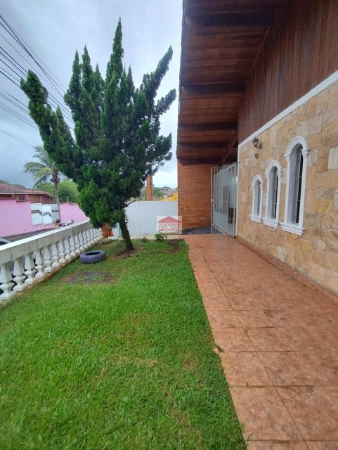 LINDA CASA A VENDA